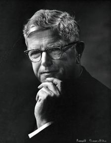 Sir Frank Macfarlane Burnet. Creator: Faingold, Denver