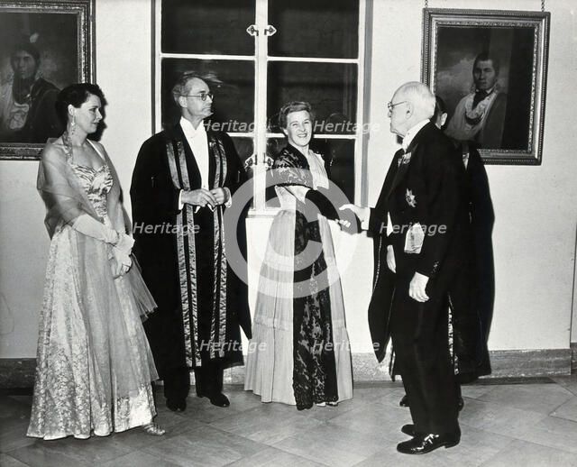 Sir Henry Hallett Dale at the dinner of the Faculty of Anaesthetists, Royal College of..., 1954. Creator: Fox Photos.