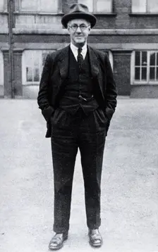 Sir Henry Hallett Dale. Creator: Unknown