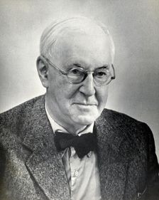 Sir Henry Hallett Dale. Creator: Unknown