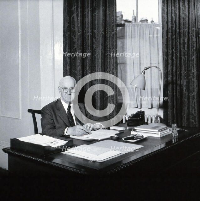 Sir Henry Hallett Dale. Creator: Unknown.