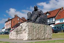 Sir Winston Churchill Statue, Westerham, Kent. Creator: Peter Thompson