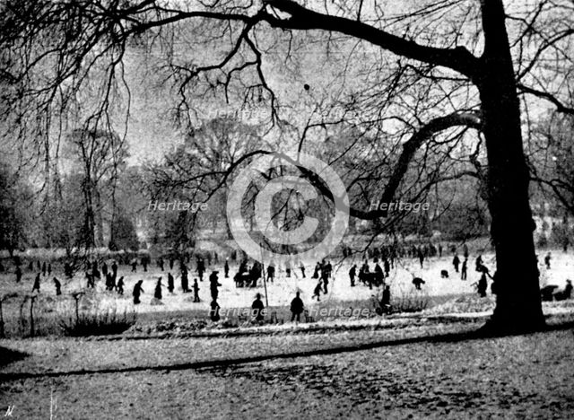 Skating in London: The Serpentine, 1895.  Creator: Russell & Sons.