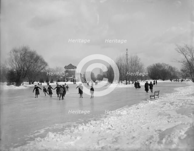 Skating on Belle Isle Park, Detroit, Mich., between 1895 and 1910. Creator: Unknown.