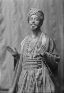 Skinner, Otis, in "Kismet", 1912 Apr. 5. Creator: Arnold Genthe