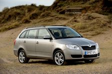 Skoda Fabia Estate 2007. Artist: Simon Clay