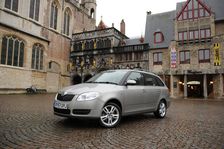 Skoda Fabia Estate 2007. Artist: Simon Clay