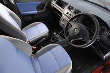 Skoda Fbia Estate HTP 1-2 2007. Artist: Simon Clay