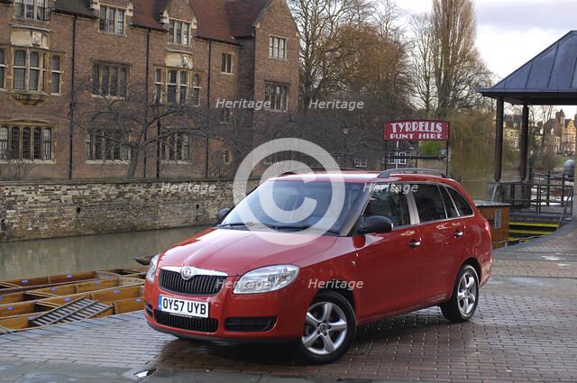 Skoda Fbia Estate  HTP 1-2  2007. Artist: Simon Clay.