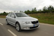 Skoda SUPERB 2008. Artist: Simon Clay