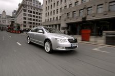 Skoda SUPERB 2008. Artist: Simon Clay