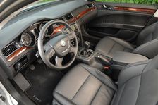 Skoda SUPERB 2008. Artist: Simon Clay