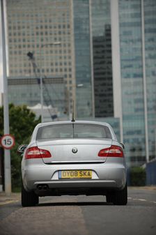 Skoda SUPERB 2008. Artist: Simon Clay