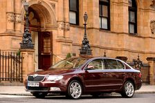 Skoda SUPERB 2008. Artist: Simon Clay