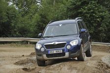 Skoda Yeti 2009. Artist: Simon Clay