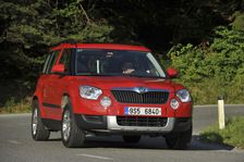 Skoda Yeti 2009. Artist: Simon Clay