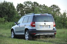 Skoda Yeti 2009. Artist: Simon Clay