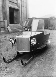Sleigh car, Landskrona, Sweden, 1923. Creator: Unknown