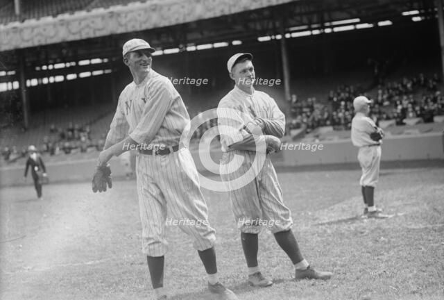Slim Sallee (left) & Jeff Tesreau (right), New York NL (baseball), 1918. Creator: Bain News Service.