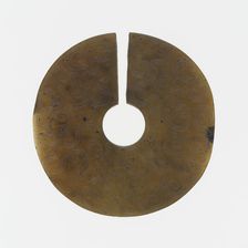 Slit Disc (jue), Eastern Zhou period, 7th century B.C. Creator: Unknown
