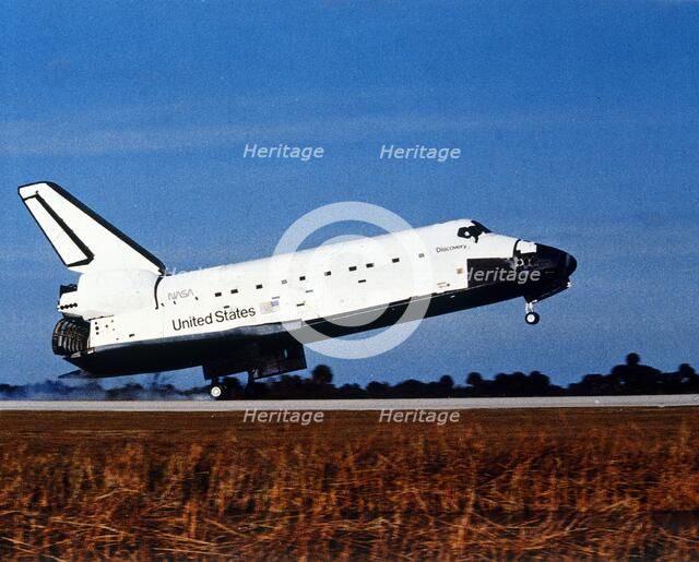 Space Shuttle Orbiter 'Discovery' landing at Kennedy Space Center, Florida, USA, 1980s. Creator: NASA.