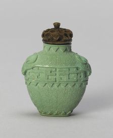 Spade-Shaped Snuff Bottle with Mock Ox-Head Handles, Qing dynasty (1644-1911), 1780-1880. Creator: Unknown