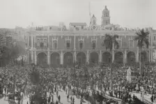 Spanish-American War (1898): patriotic demonstration at the Captaincy General, Havana, Cuba, 1898. Creator: Unknown