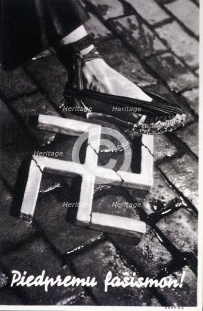 Spanish Civil War (1936 - 1939), Republican poster 'Aixafem the feixisme' written in Esperanto.