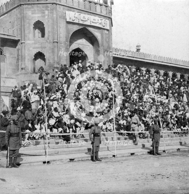 Spectators at Jumma Masjid, Bangalore, India, 1900s.Artist: H Hands & Son