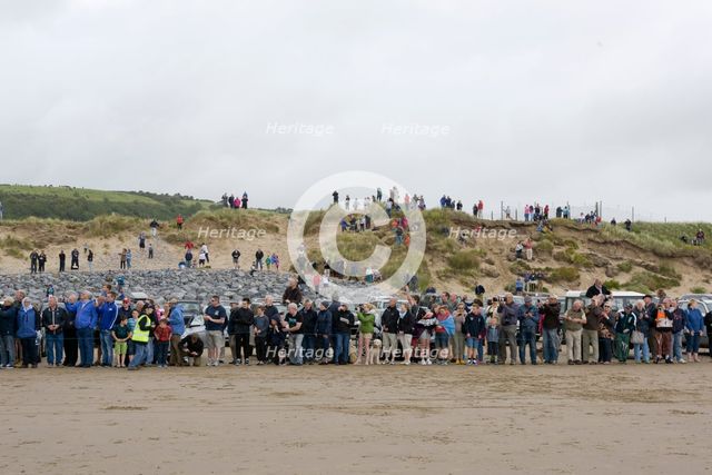 Spectators at Pendine sands July 2015, watching Sunbeam 350hp. Creator: Unknown.