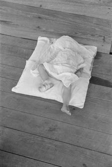 Squeakie asleep (Othel Lee Burroughs), Child of a Hale County, Alabama cotton..., 1936. Creator: Walker Evans