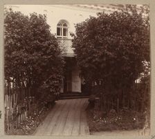 Sretensky Monastery in Kashin. Entrance into the house where Grand Duchess Elizabeth Feodorovna lived in 1909, 1910s