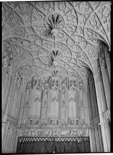 St Albans Cathedral, St Albans, Hertfordshire, July 1958. Creator: Margaret F Harker