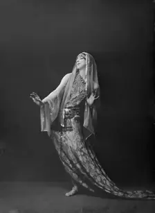 St. Denis, Ruth, 1919 Feb. 11. Creator: Arnold Genthe