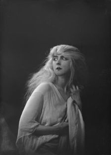 St. Denis, Ruth, 1919 Feb. 11. Creator: Arnold Genthe