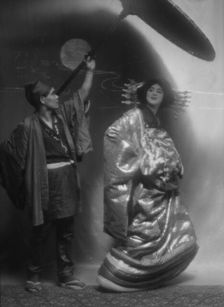 St. Denis, Ruth, 1913 Mar. 25. Creator: Arnold Genthe