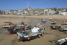St Ives harbour at low tide, Cornwall. Creator: Peter Thompson