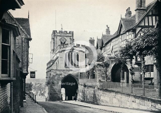 St James' Church over West Gate, Warwick, Warwickshire, 1929. Artist: BC Clayton.