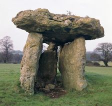 St Lythan's burial chamber