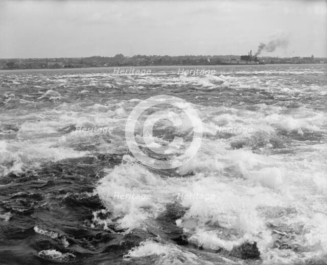 St. Marys Rapids, Sault Ste. Marie, Mich., between 1900 and 1910. Creator: Unknown.