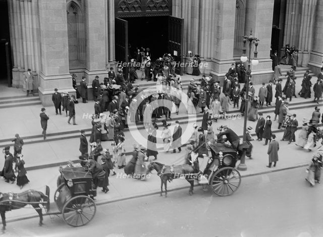 St. Patrick's, Easter, 1911. Creator: Bain News Service.