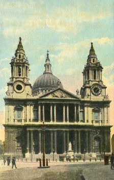 St. Paul's Cathedral, London, c1910. Creator: Unknown