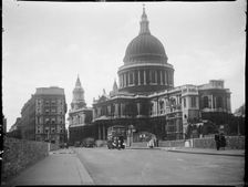 St Paul's Cathedral, St Paul's Churchyard, City of London, Greater London Authority, 1945. Creator: Katherine Jean Macfee