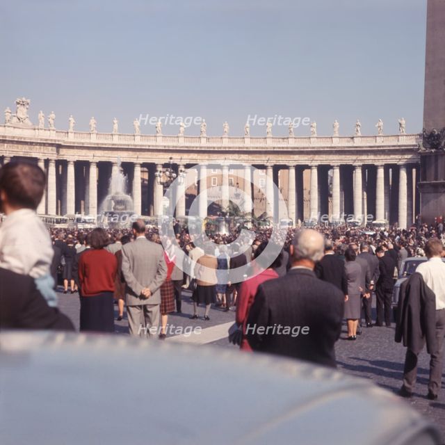 St Peter's Square, Rome, Italy, c1955.  Creator: Arthur Charles Kirby Ware.