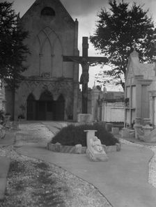 St. Roch Cemetery, New Orleans, between 1920 and 1926. Creator: Arnold Genthe