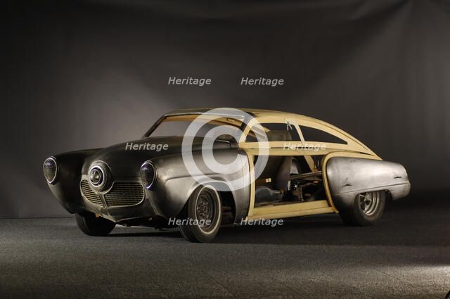 Studebaker custom 1961 - Unfinished project. Artist: Simon Clay.