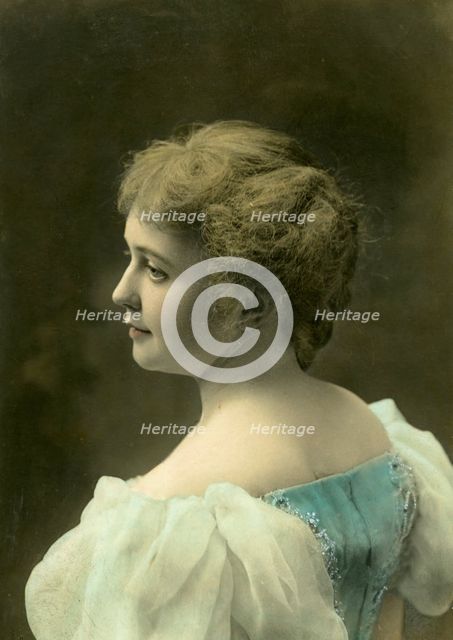 Studio portrait, unknown lady, c1902. Creator: Robert Henry Furman.