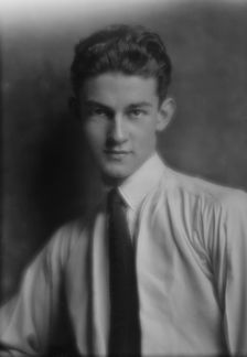 Sturges, Preston, Mr., portrait photograph, 1915. Creator: Arnold Genthe