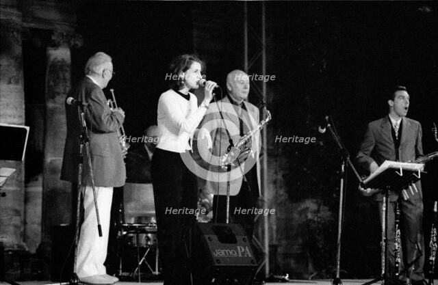 Stacey Kent, Humphrey Lyttelton, Jimmy Hastings, Jim Tomlinson, Hever Castle, Hever, Kent, July 1999 Creator: Brian O'Connor.