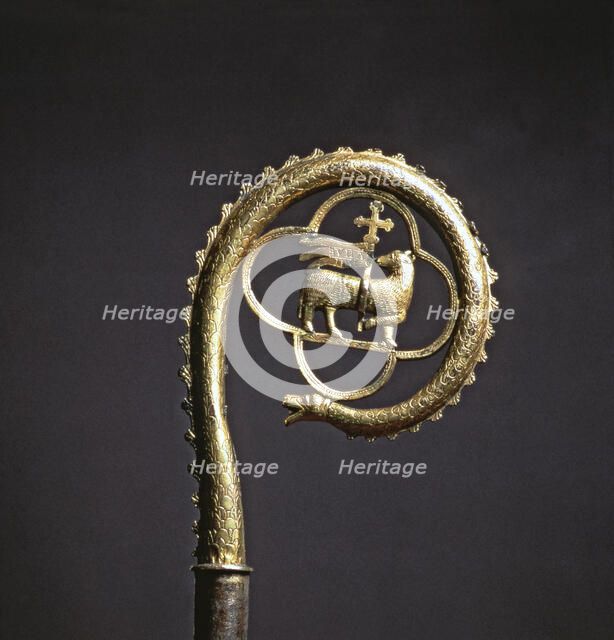 Staff of gilded copper, work in pit, chiselling and at burin, from the Benedictine abbey of Sant …